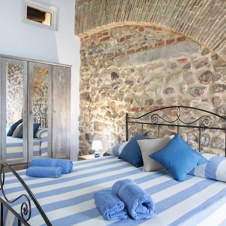 Casa Di Circe Vista Mare - Centralissima, Ad Un Passo Da Tutto Terracina Esterno foto
